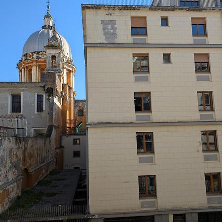 La Dimora Di Dora Apartment Naples Exterior photo