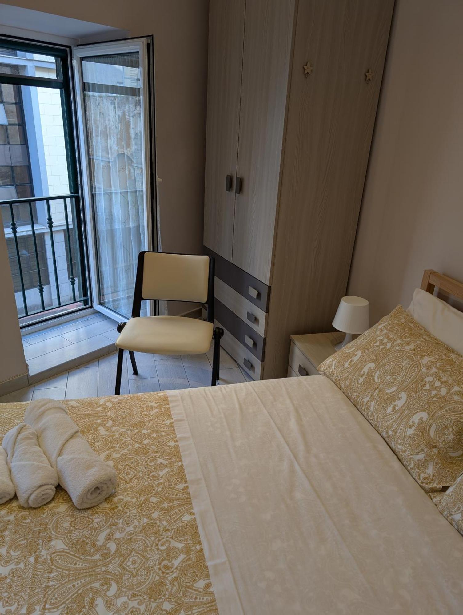 La Dimora Di Dora Apartment Naples Exterior photo